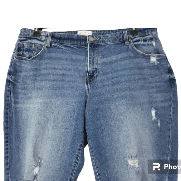 Lane Bryant Flex Magic Waistband Signature Fit Distressed Boyfriend Jeans--Sz.18 - Picture 12 of 12